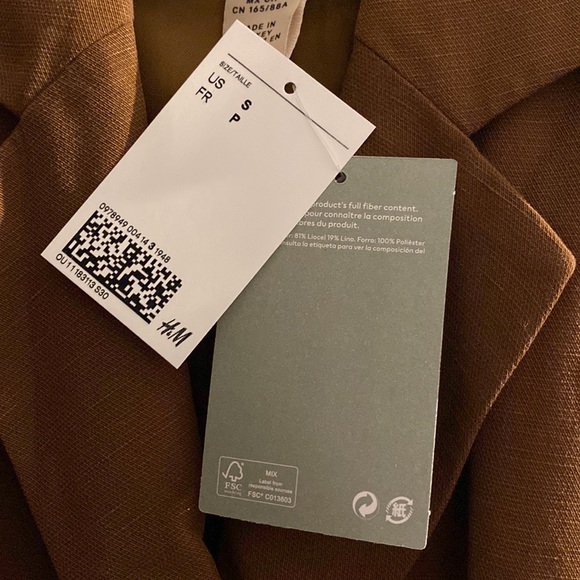 Brown vest - Picture 3 of 3